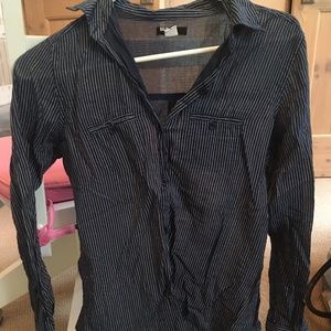 Urban Outfitters Button-Down Collard Shirt - Sz S